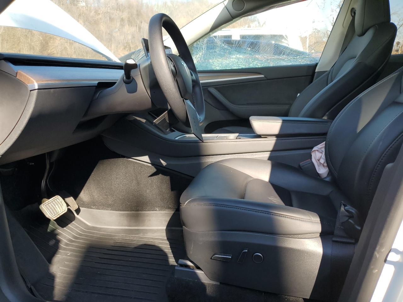 2023 TESLA MODEL Y - Фото 7