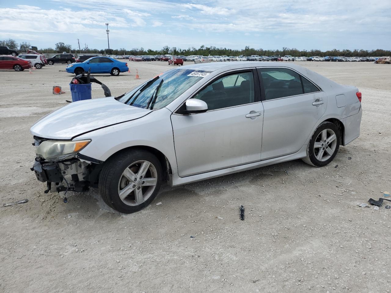2014 TOYOTA CAMRY L