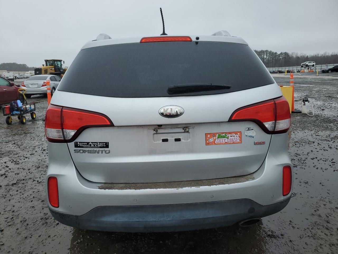 2014 KIA SORENTO LX - Фото 6
