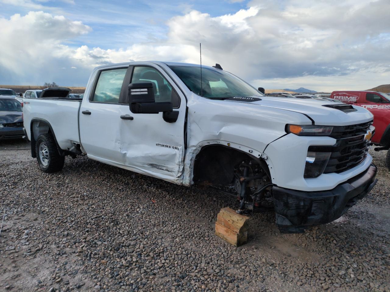 2024 CHEVROLET SILVERADO - Фото 4
