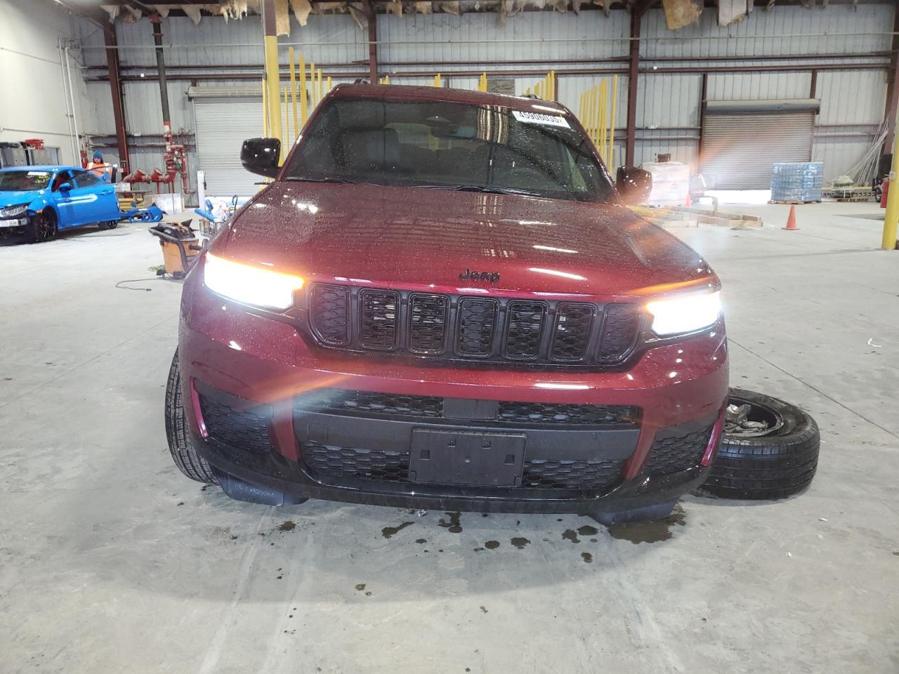 2024 JEEP GRAND CHER - Image 5