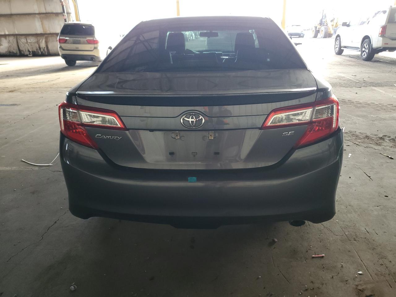 2014 TOYOTA CAMRY L - Image 6