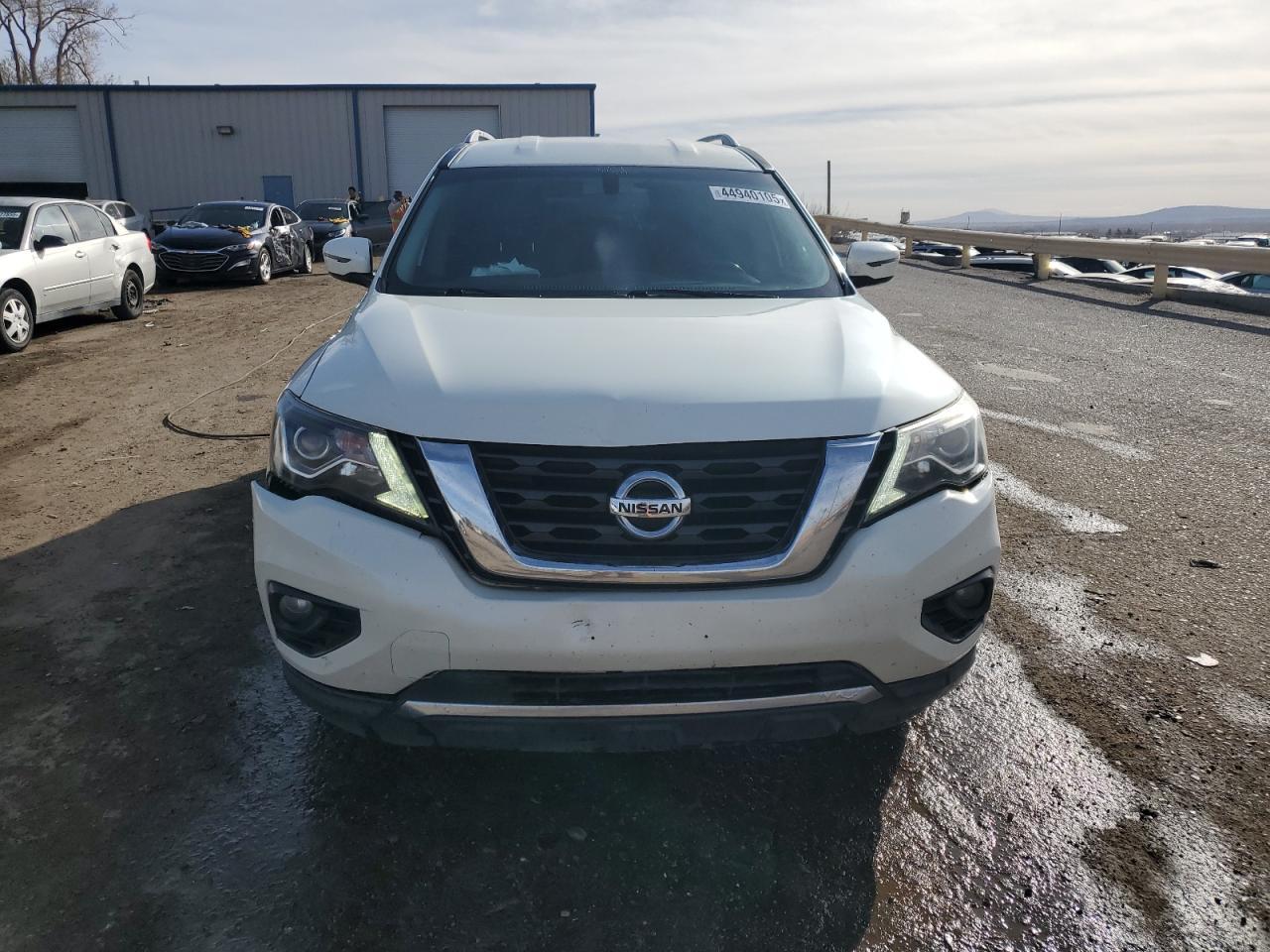 2018 NISSAN PATHFINDER - Фото 5