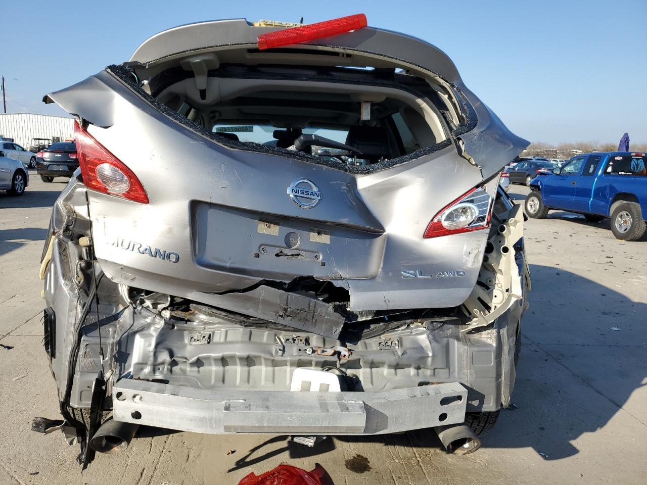 2010 NISSAN MURANO S - Image 6