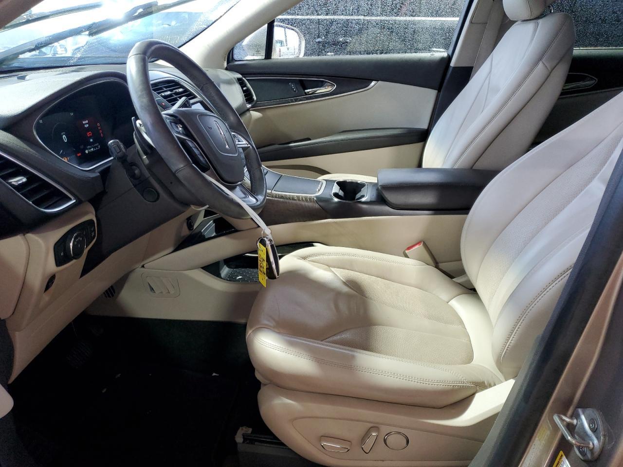 2019 LINCOLN NAUTILUS S - Image 7