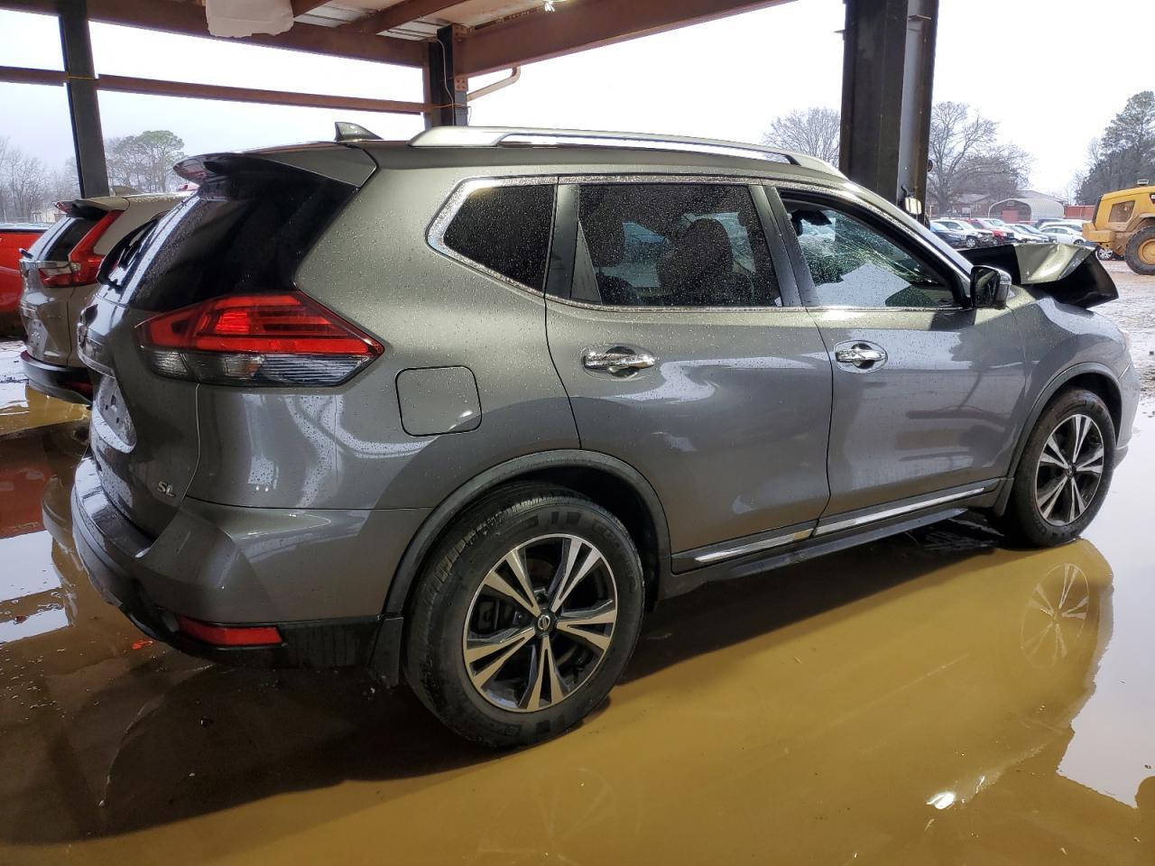 2017 NISSAN ROGUE S - Image 3