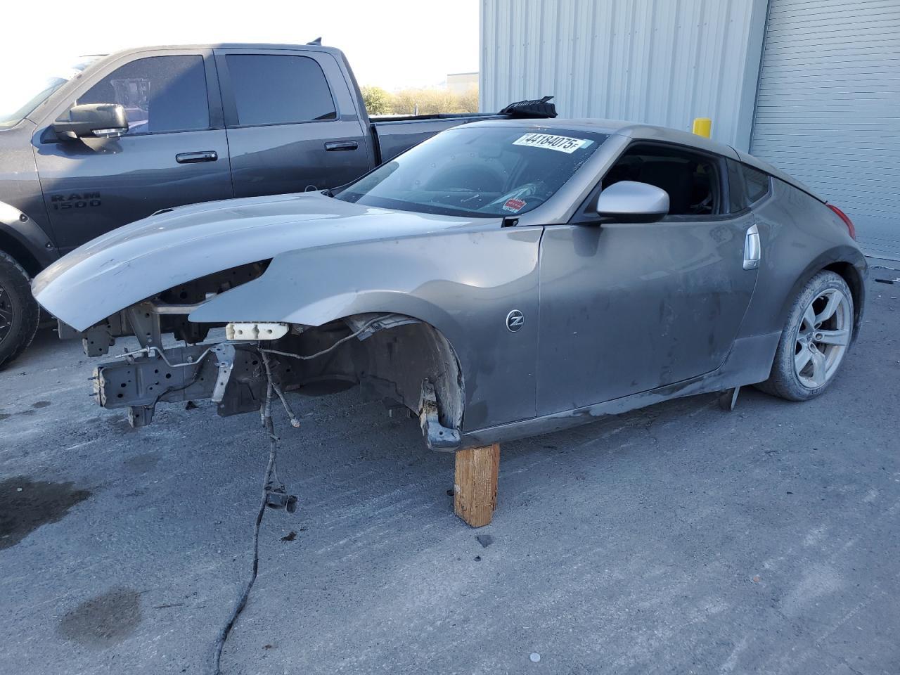 2010 NISSAN 370Z