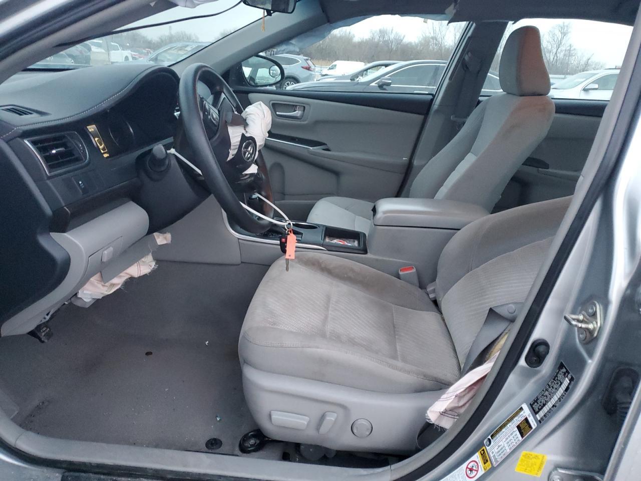 2016 TOYOTA CAMRY LE - Фото 7