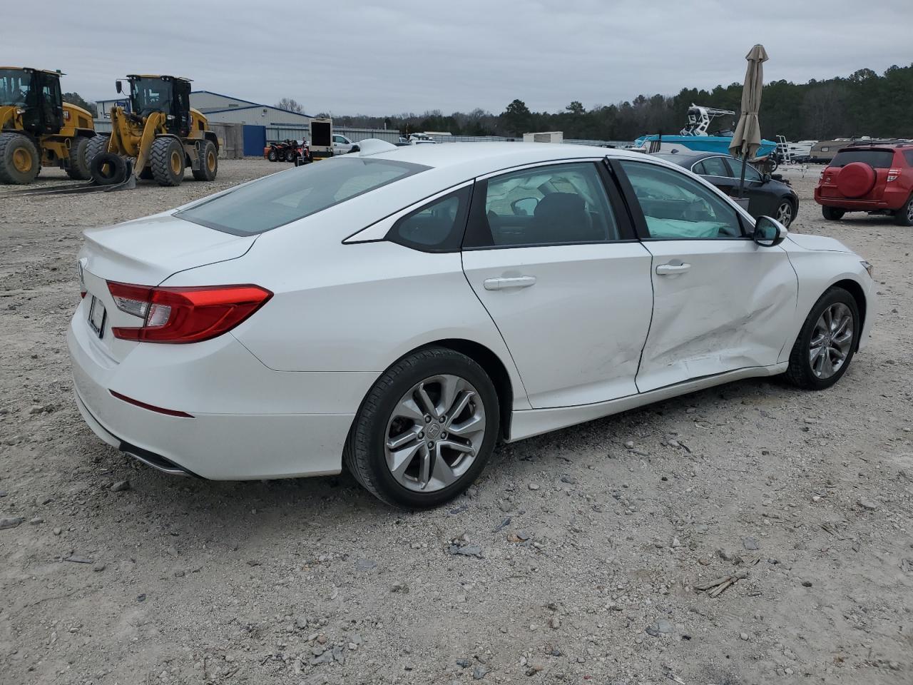 2018 HONDA ACCORD LX - Фото 3