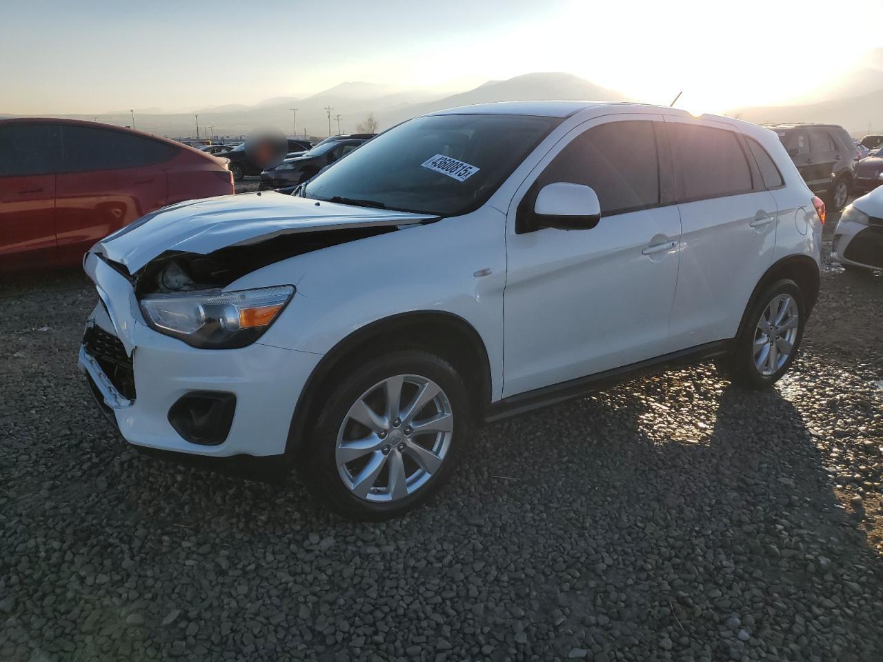 2015 MITSUBISHI OUTLANDER