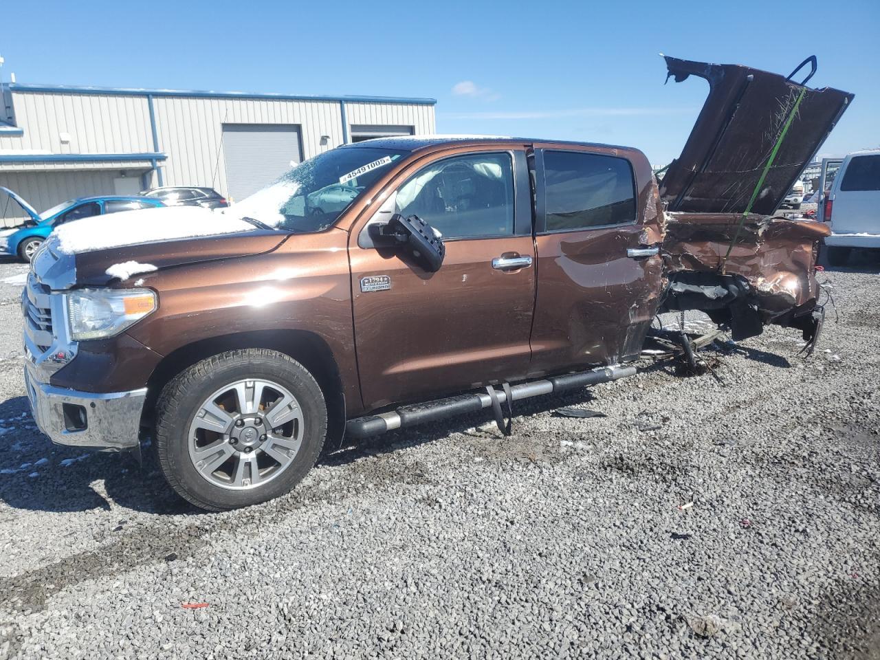 2014 TOYOTA TUNDRA CRE