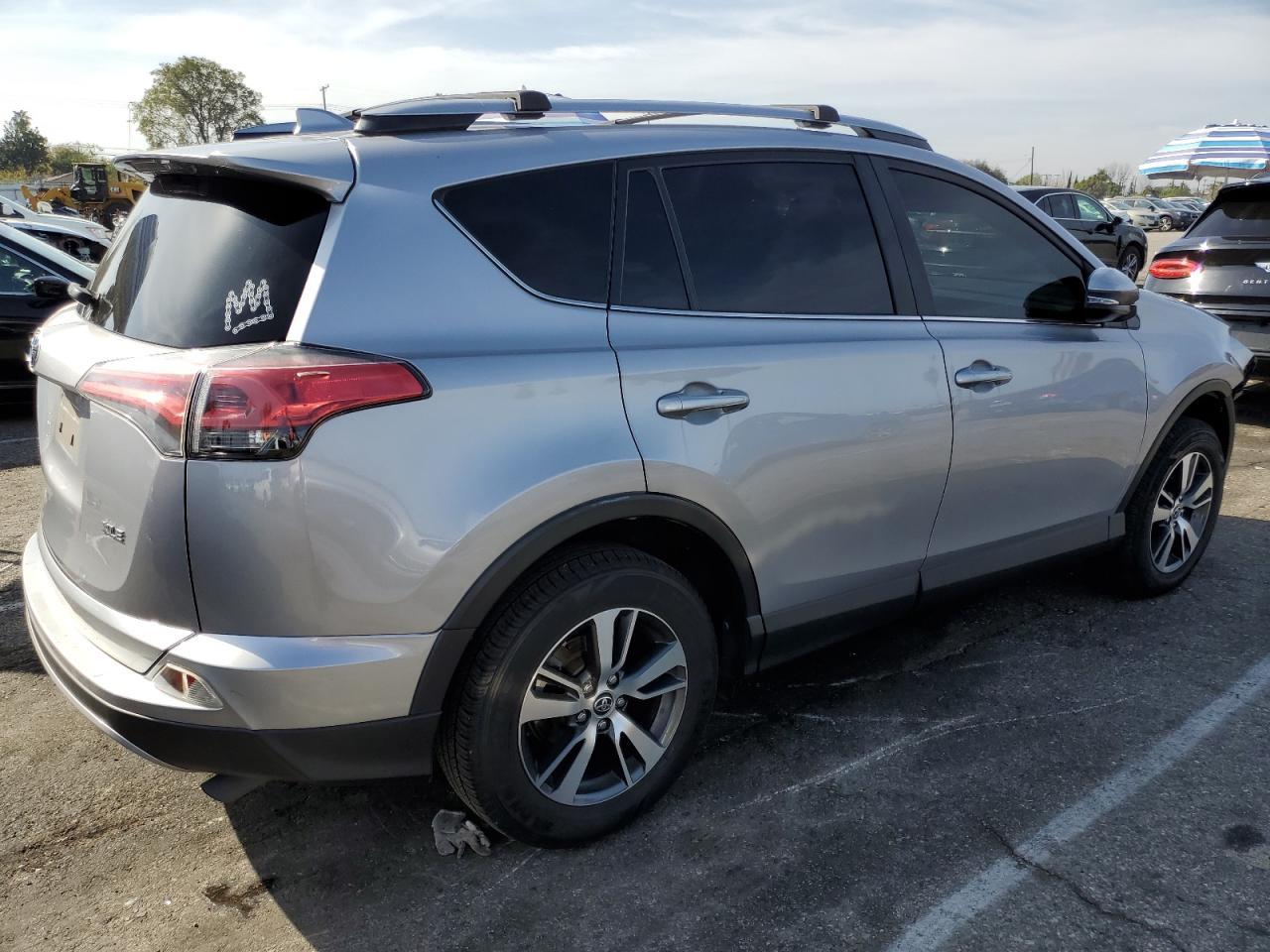 2018 TOYOTA RAV4 ADVEN - Фото 3