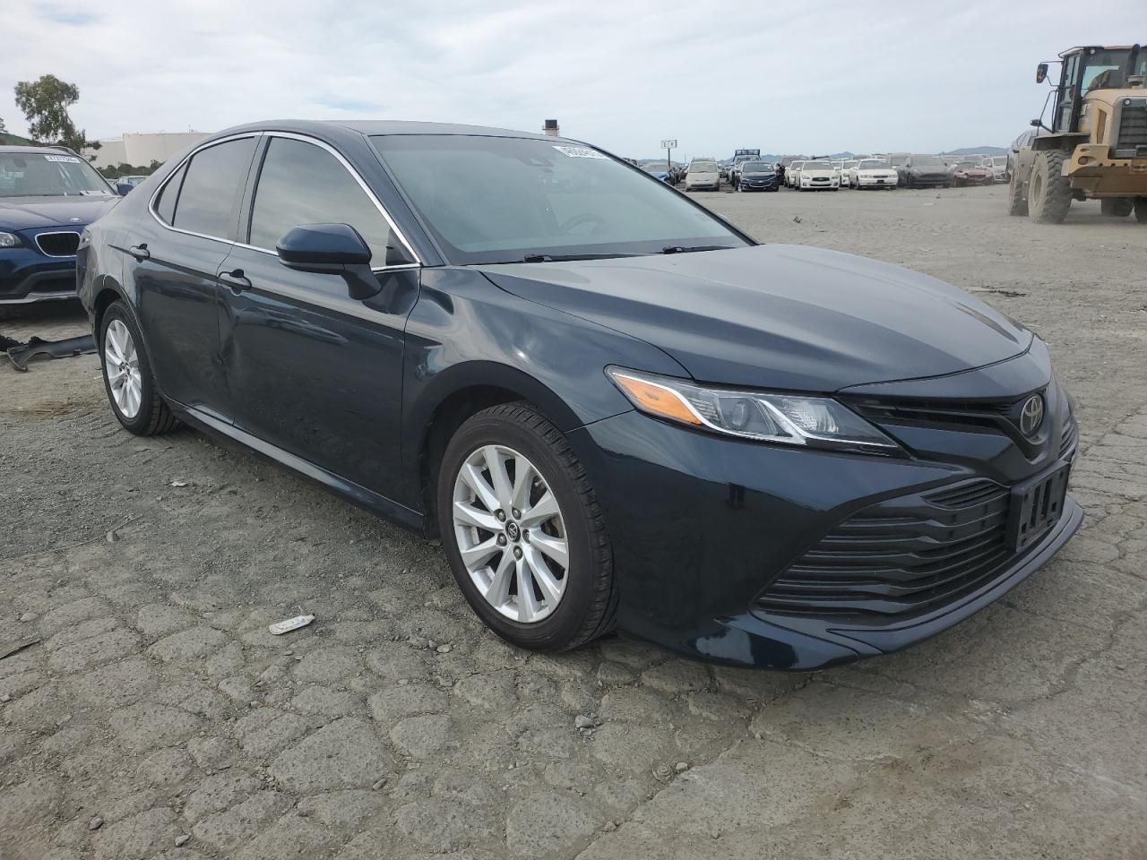 2018 TOYOTA CAMRY L - Фото 4