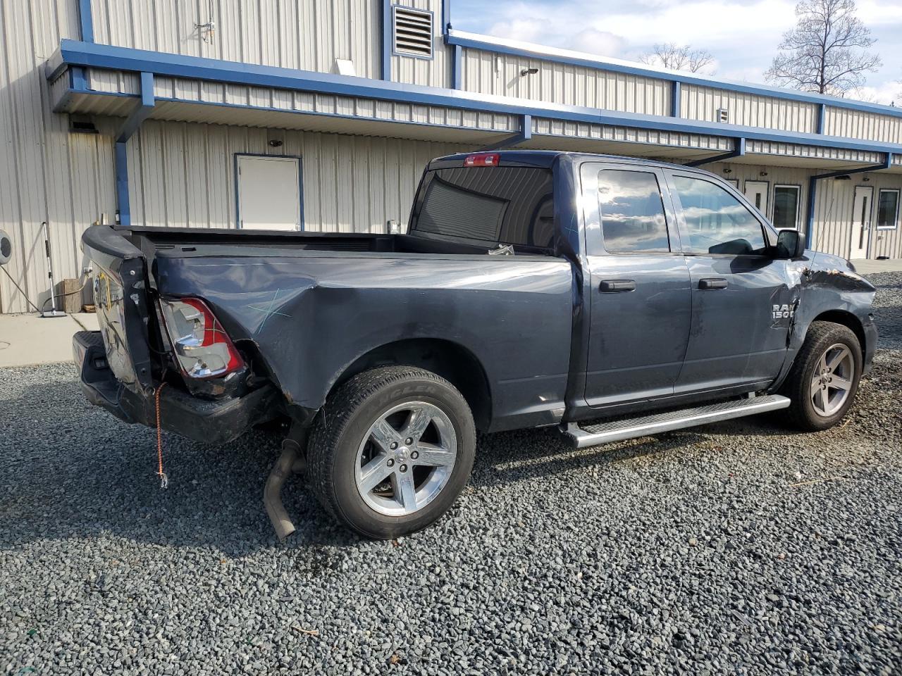 2017 RAM 1500 ST - Image 3