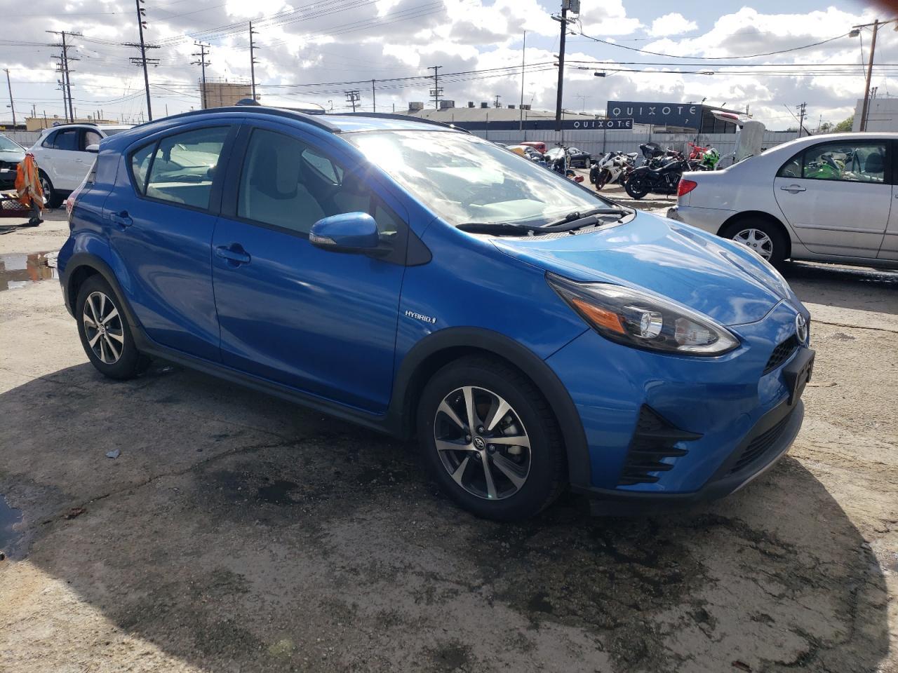 2018 TOYOTA PRIUS C - Image 4