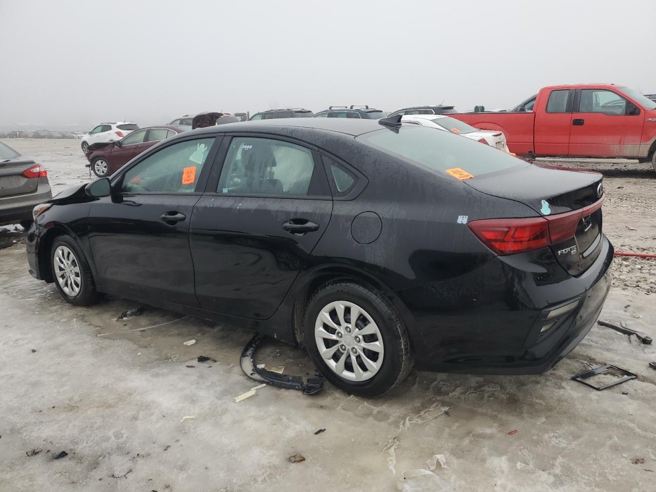 2021 KIA FORTE FE - Фото 2