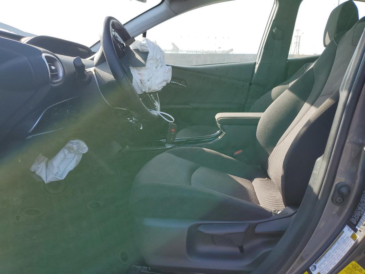2022 TOYOTA PRIUS PRIM - Фото 7
