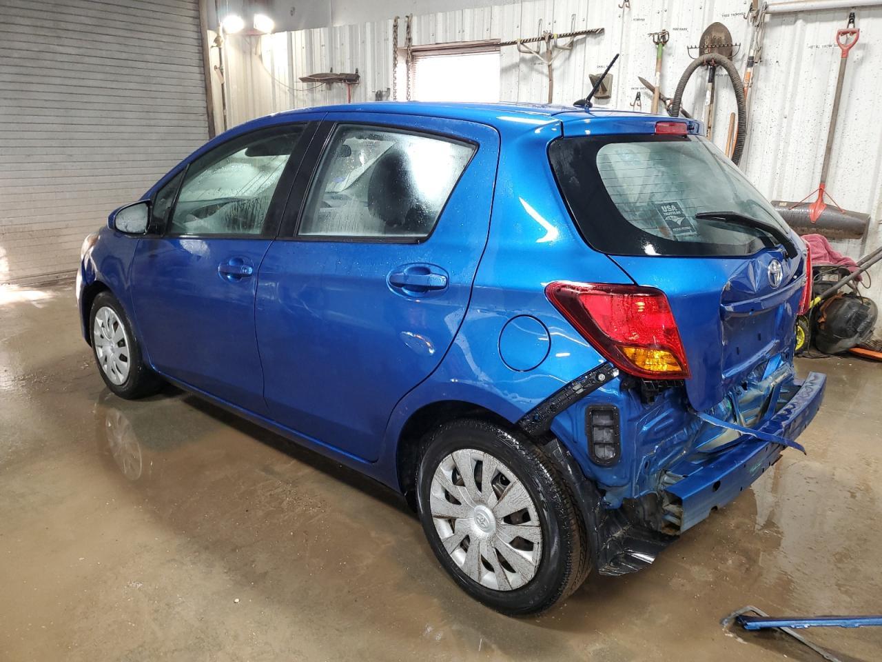 2017 TOYOTA YARIS L - Фото 2