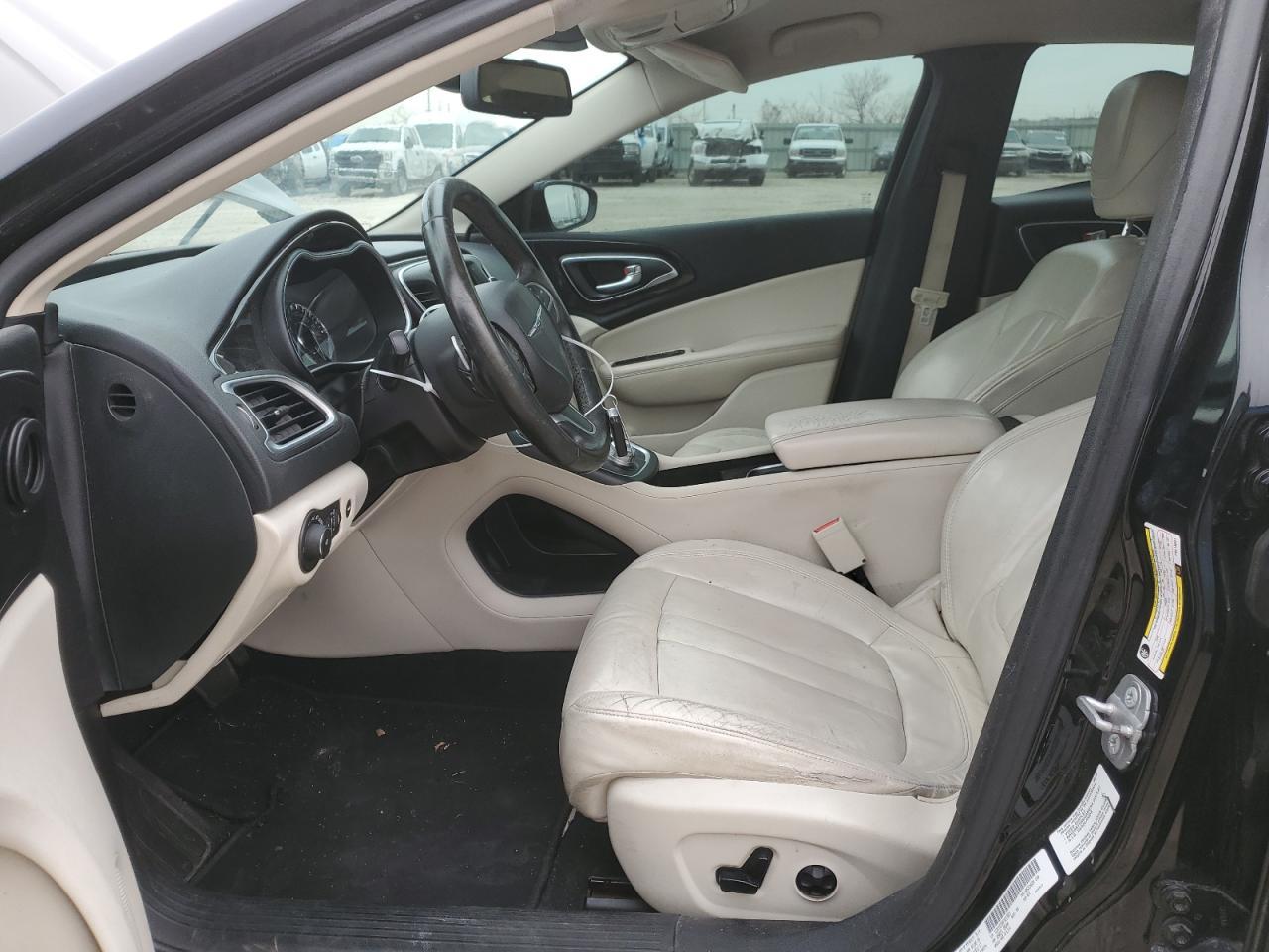 2015 CHRYSLER 200 C - Фото 7