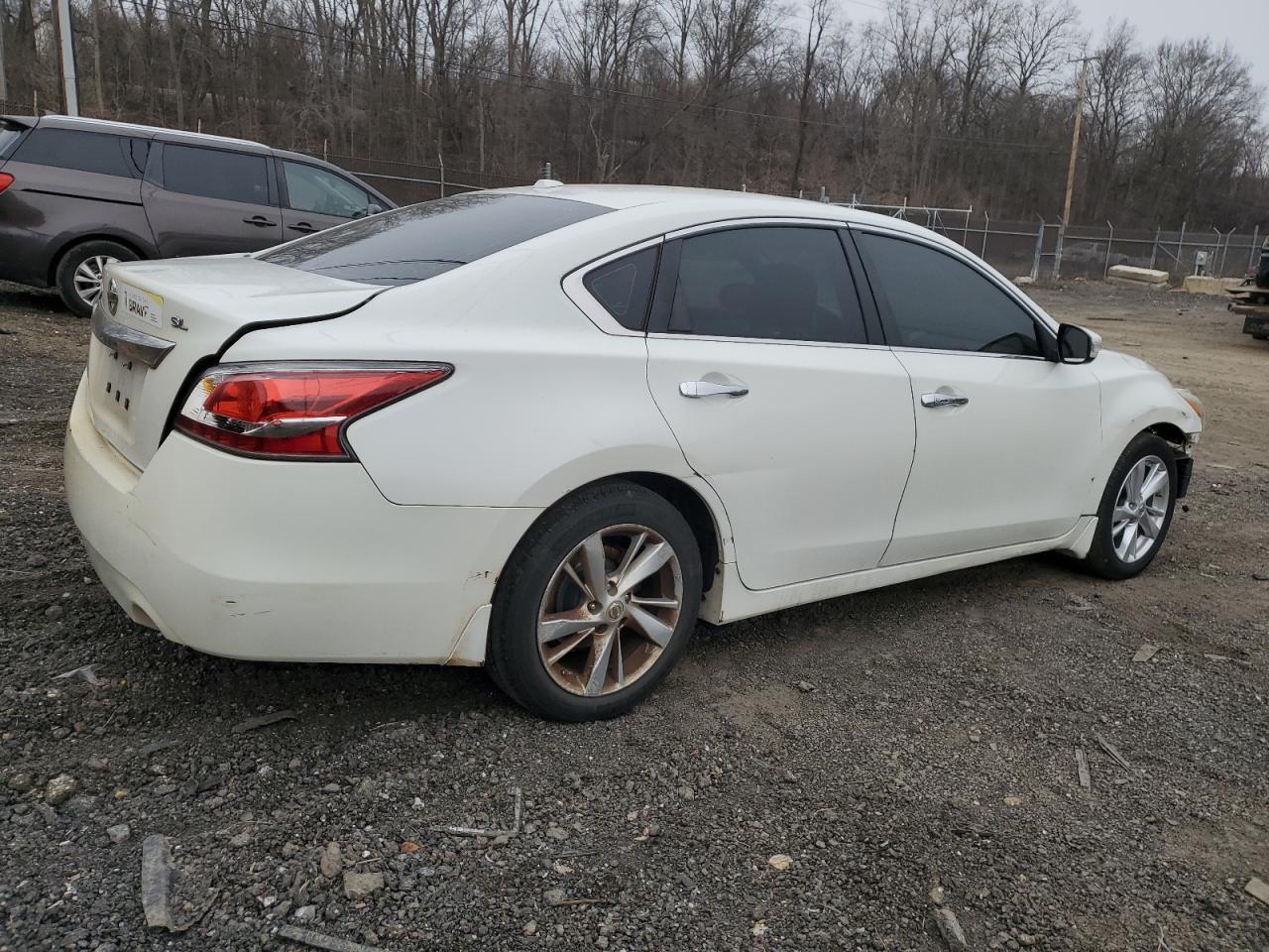 2015 NISSAN ALTIMA 2.5 - Фото 3