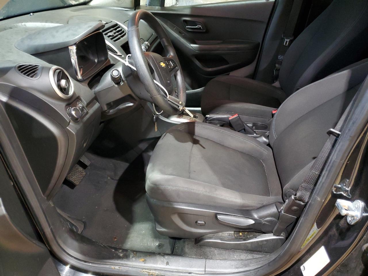 2015 CHEVROLET TRAX LS - Image 7