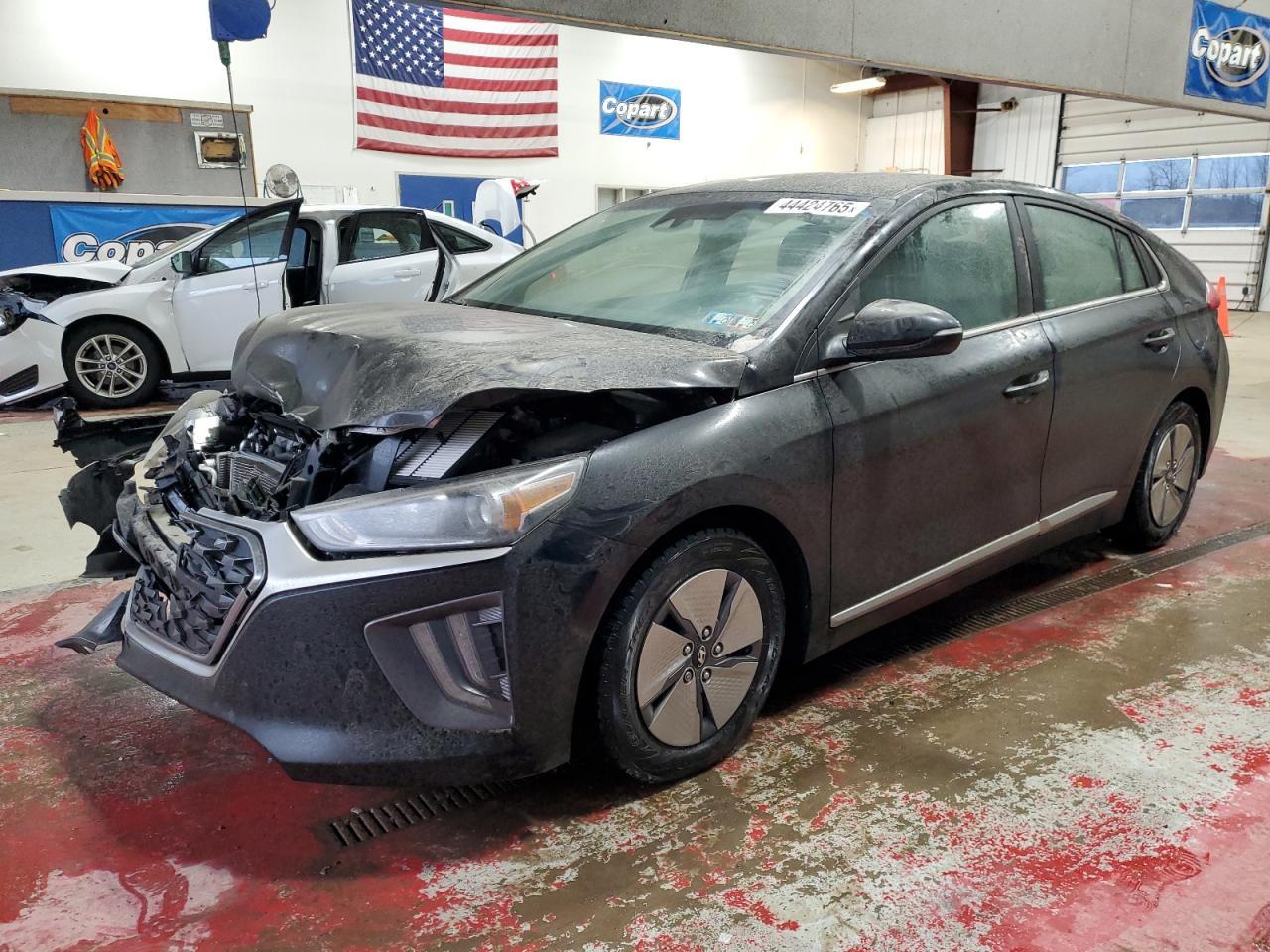 2022 HYUNDAI IONIQ SE