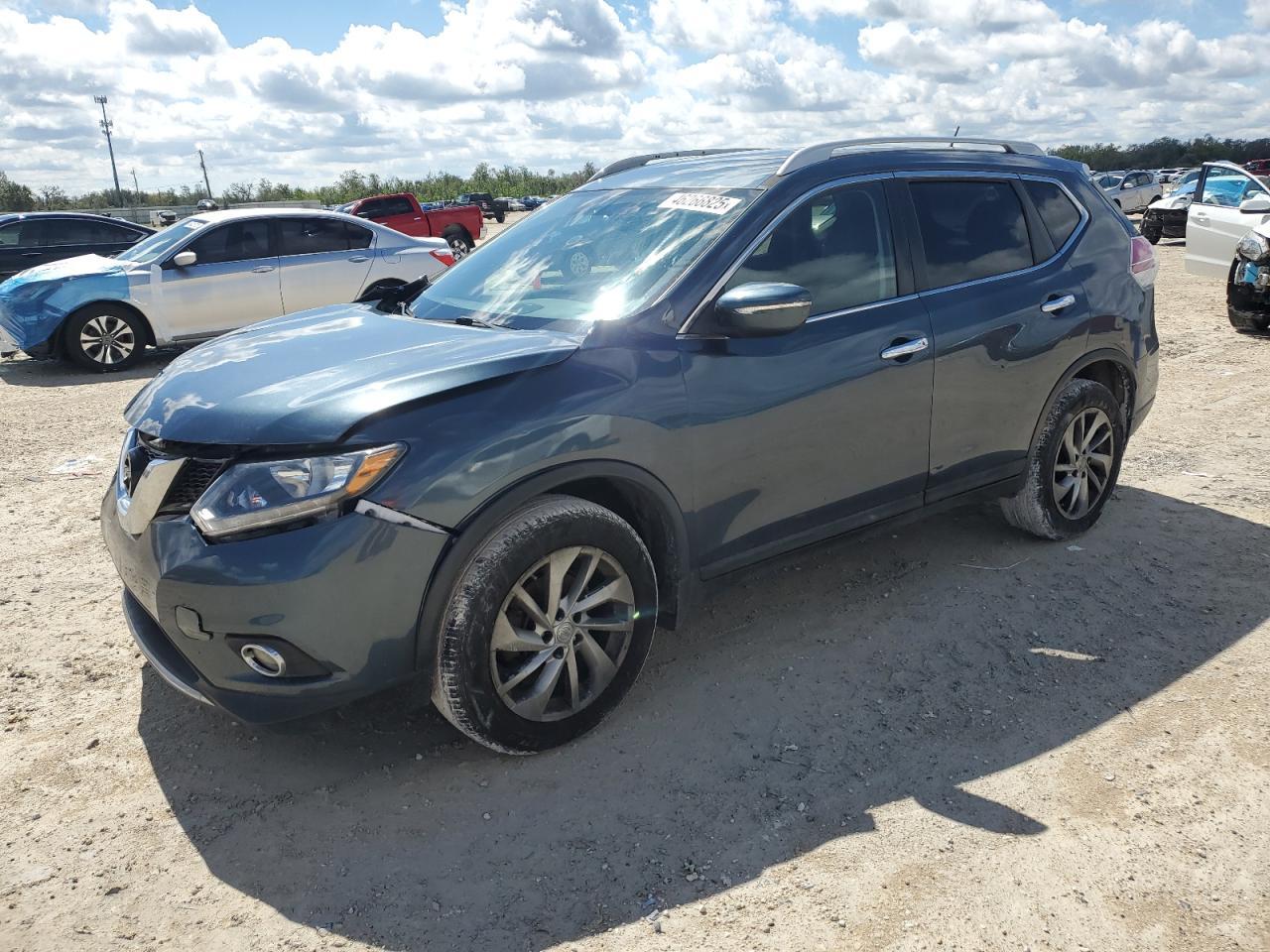 2014 NISSAN ROGUE S