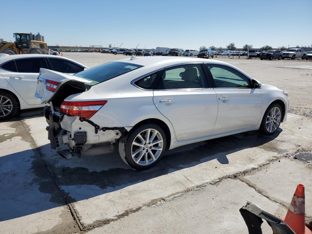 2014 TOYOTA AVALON BAS - Фото 3