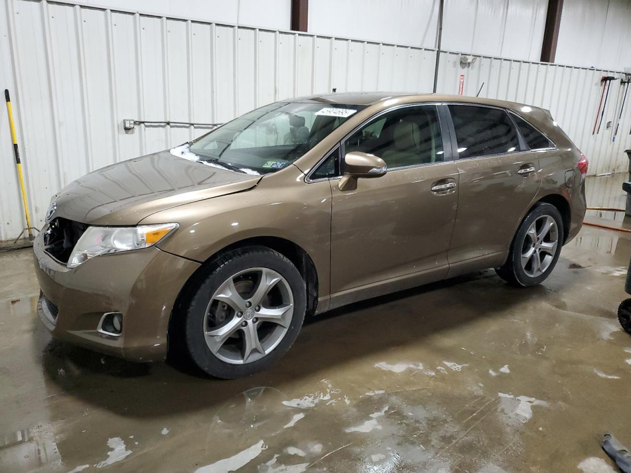 2014 TOYOTA VENZA LE