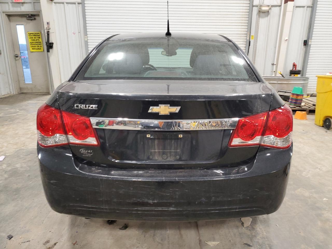 2014 CHEVROLET CRUZE LS - Image 6