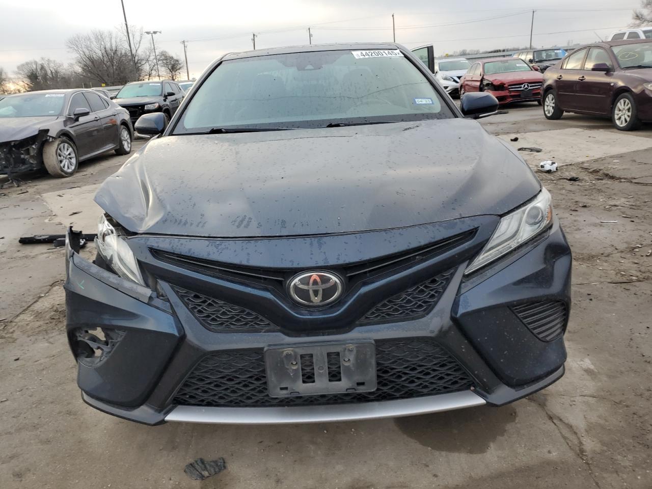 2019 TOYOTA CAMRY XSE - Фото 5