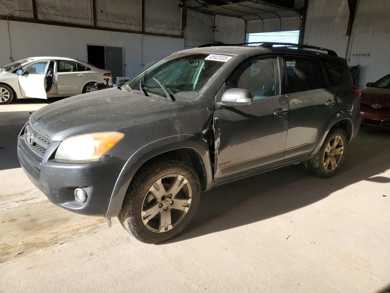 2011 TOYOTA RAV4 SPORT