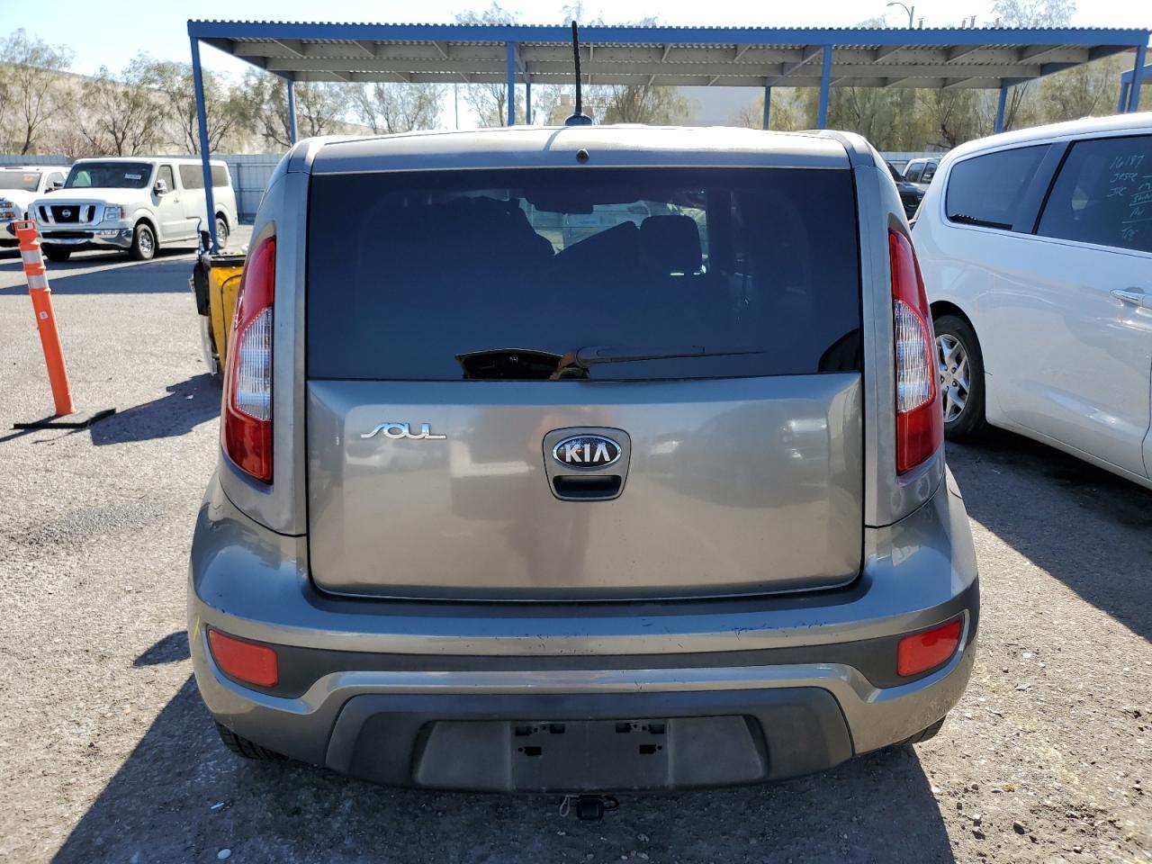 2013 KIA SOUL - Image 6