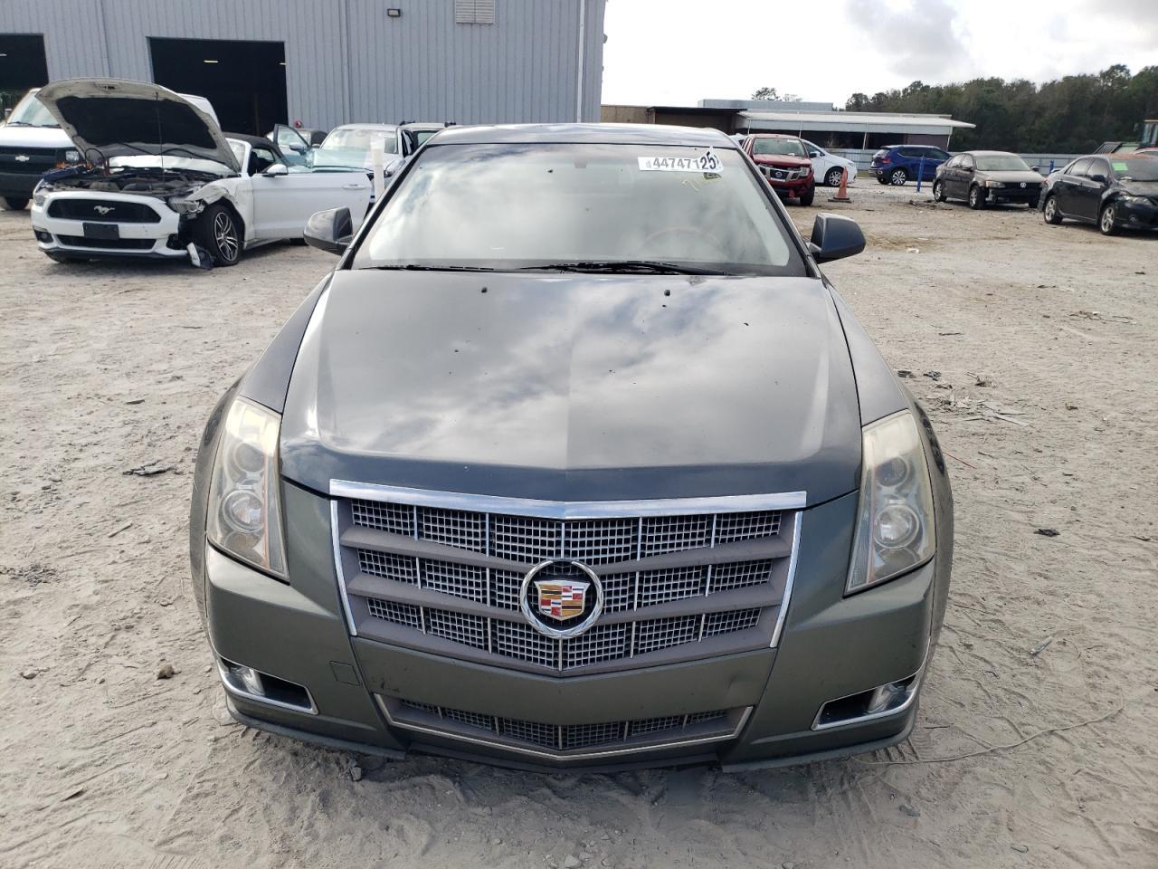 2011 CADILLAC CTS LUXURY - Image 5