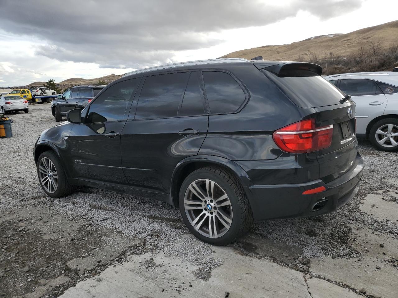 2013 BMW X5 XDRIVE3 - Image 2