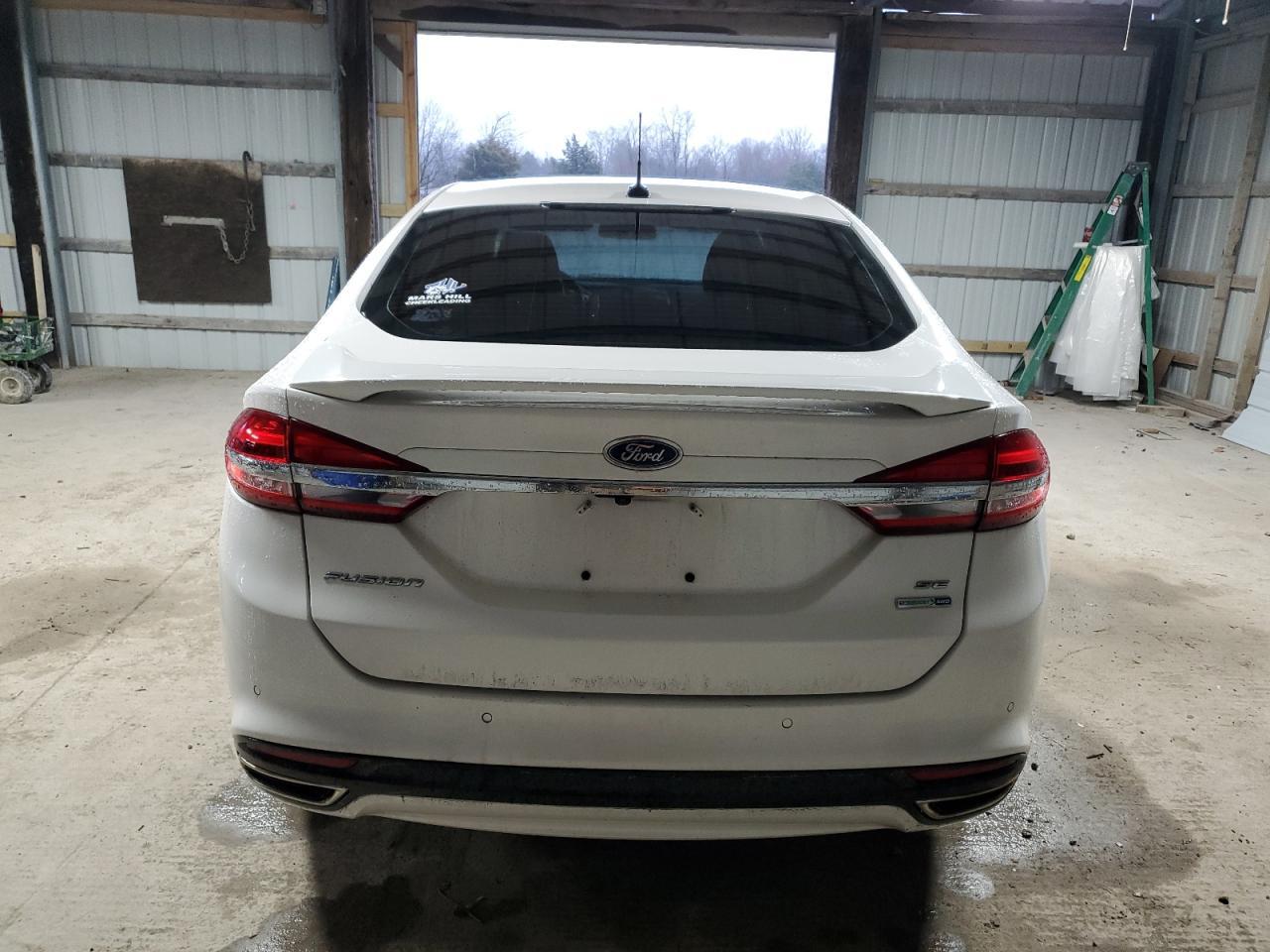 2017 FORD FUSION SE - Фото 6
