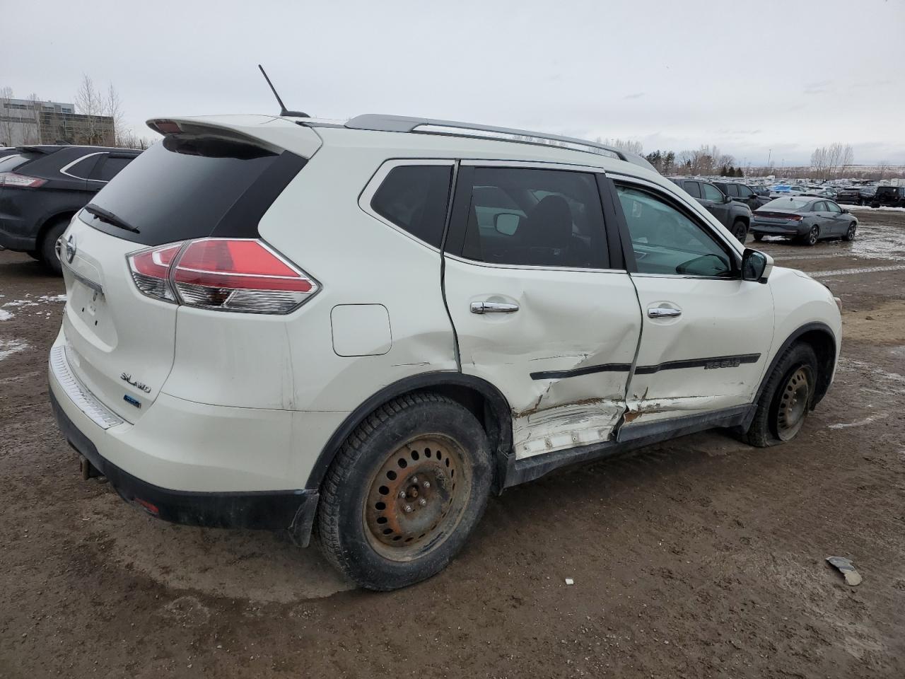 2015 NISSAN ROGUE S - Image 3