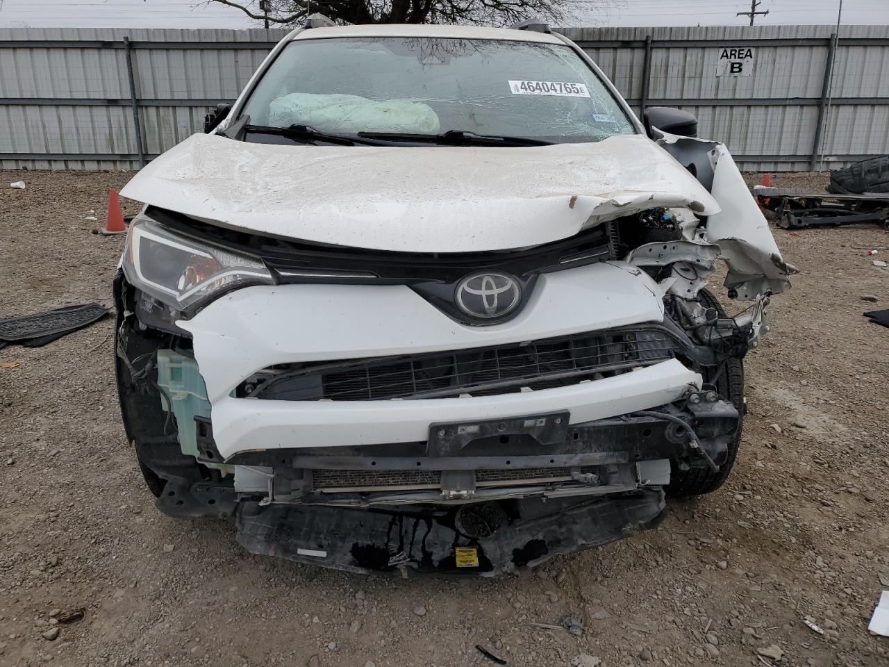 2018 TOYOTA RAV4 LE - Image 5