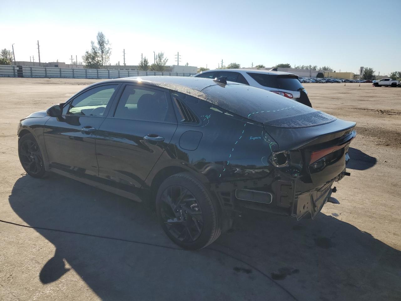 2025 KIA K5 GT LINE - Фото 2