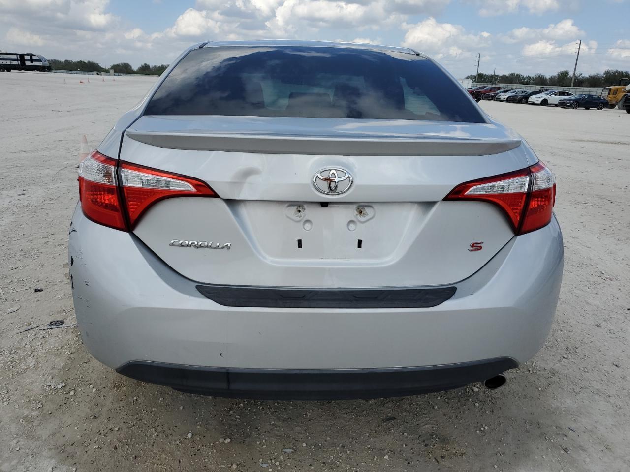 2016 TOYOTA COROLLA L - Фото 6