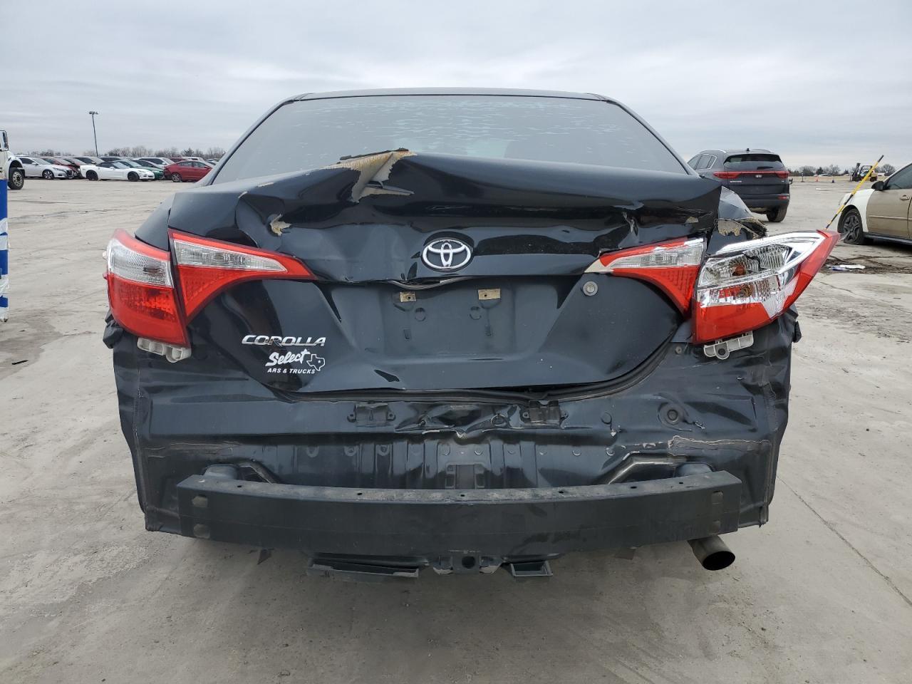 2015 TOYOTA COROLLA L - Фото 6