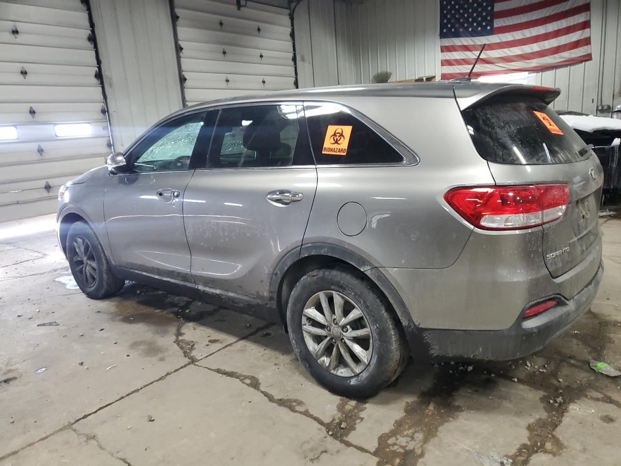 2016 KIA SORENTO LX - Image 2