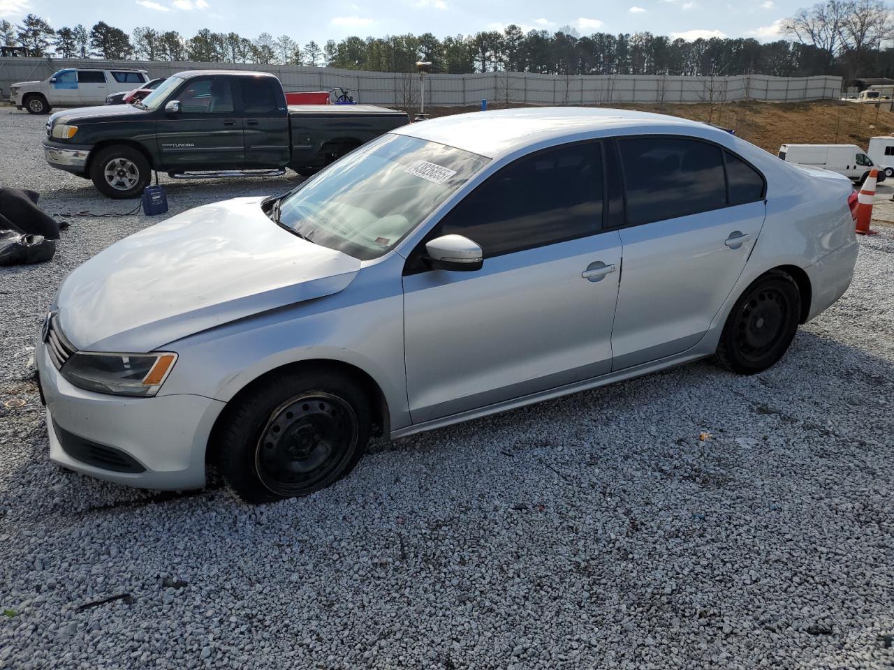 2012 VOLKSWAGEN JETTA SE car image