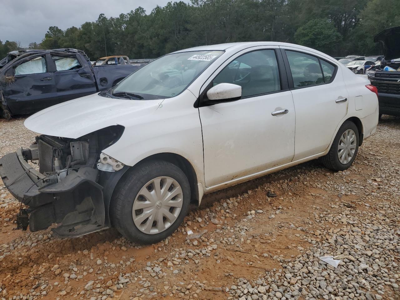 2016 NISSAN VERSA S