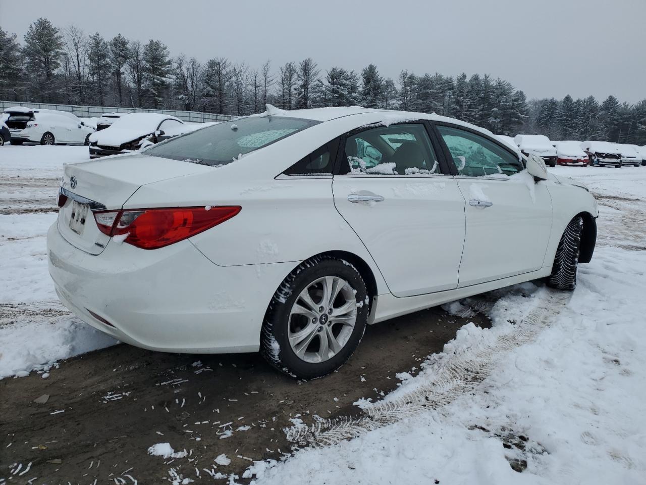 2011 HYUNDAI SONATA SE - Image 3