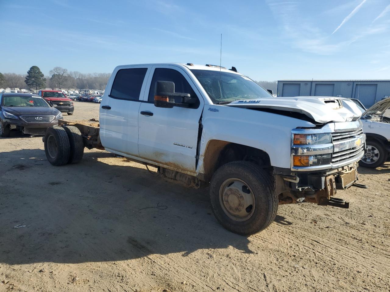 2018 CHEVROLET SILVERADO - Фото 4