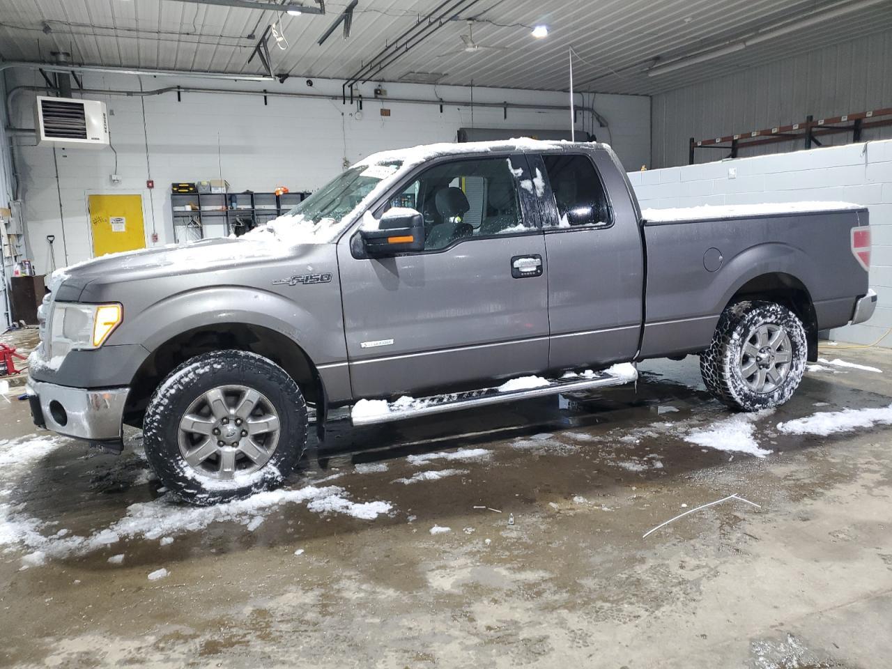 2014 FORD F150 SUPER