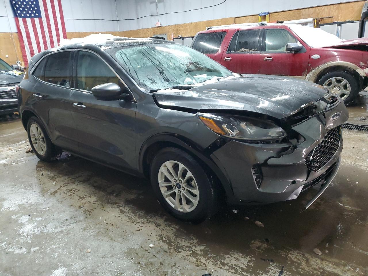 2020 FORD ESCAPE SE - Image 4