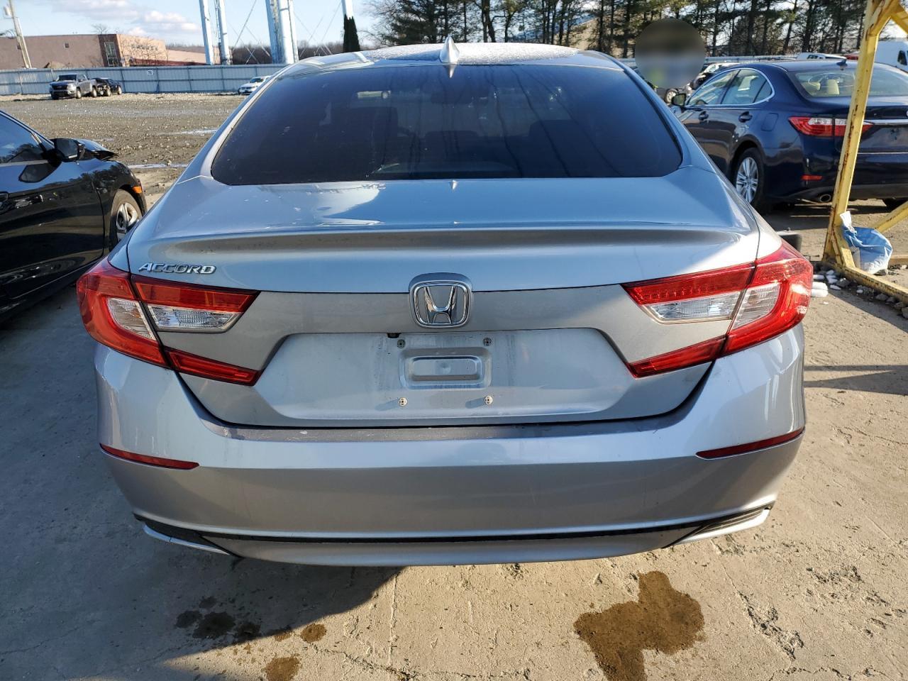 2018 HONDA ACCORD LX - Фото 6