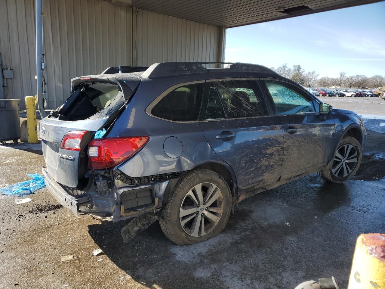 2018 SUBARU OUTBACK 2. - Фото 3